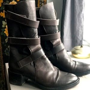 Coclico brown strapped leather boot US8